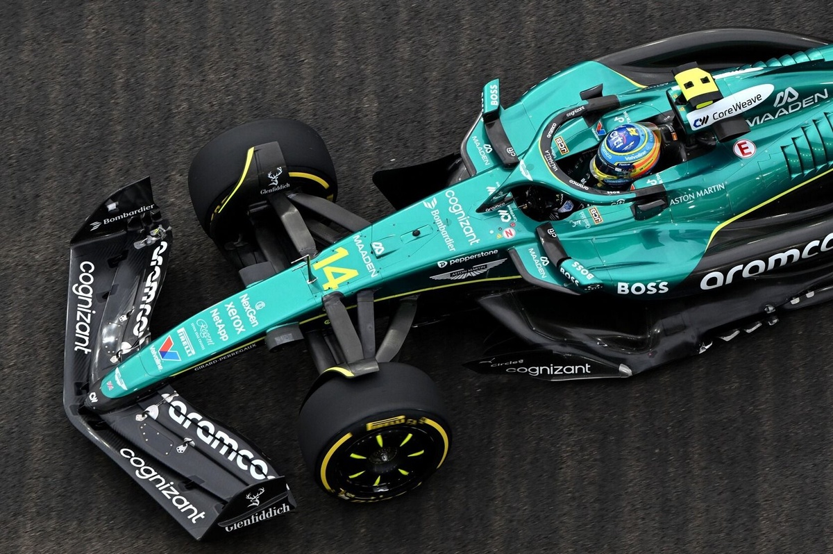 ベテランのアロンソが好調トップタイム。ルクレールとフェルスタッペン