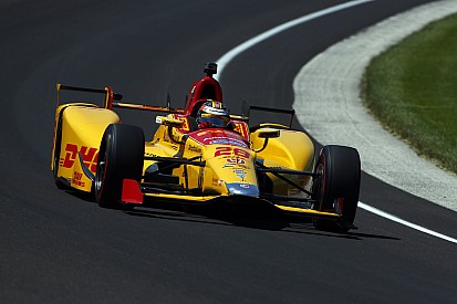 Indy 500: Hunter-Reay tops 33-10 qualifying session at 231mph