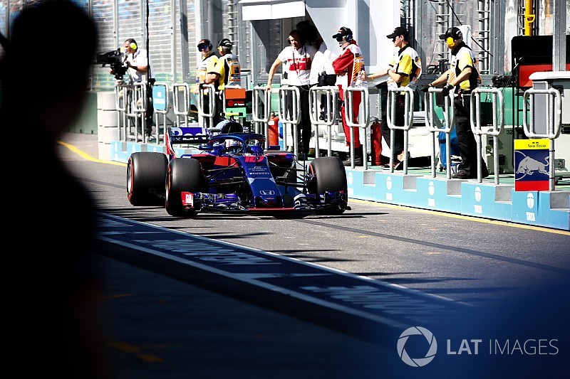 Toro Rosso: multati i due piloti per eccesso di velocità in pit lane