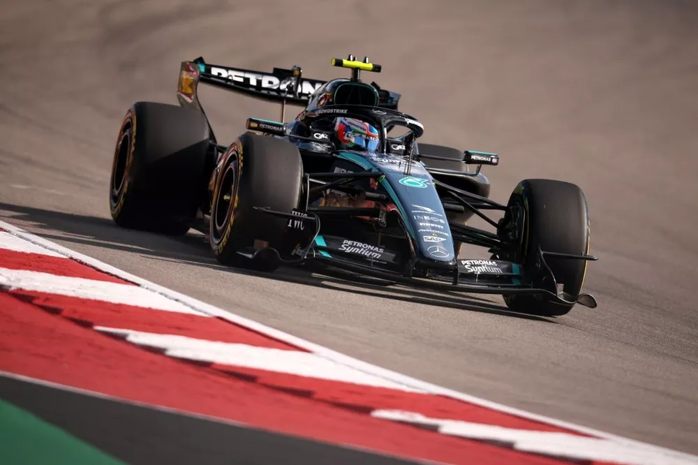 Kimi Antonelli conquista la pole position per il GP degli Stati Uniti, precede Verstappen