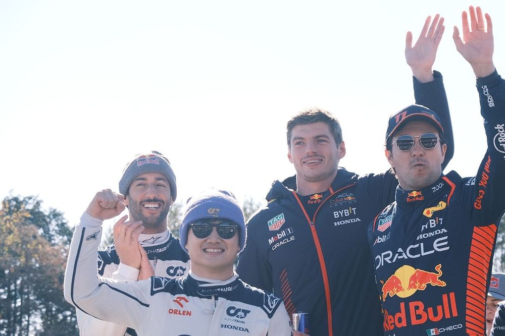 Daniel Ricciardo, Yuki Tsunoda, Max Verstappen, Sergio Perez,Ayumu Iwasa