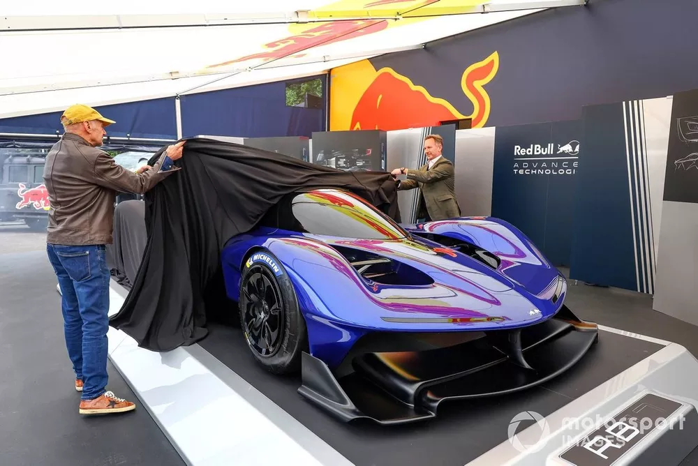 Adrian Newey, Red Bull Racing Chief Technical Officer, Rob Gray, Technical Director Red Bull Racing unveil the new Red Bull RB17 hypercar