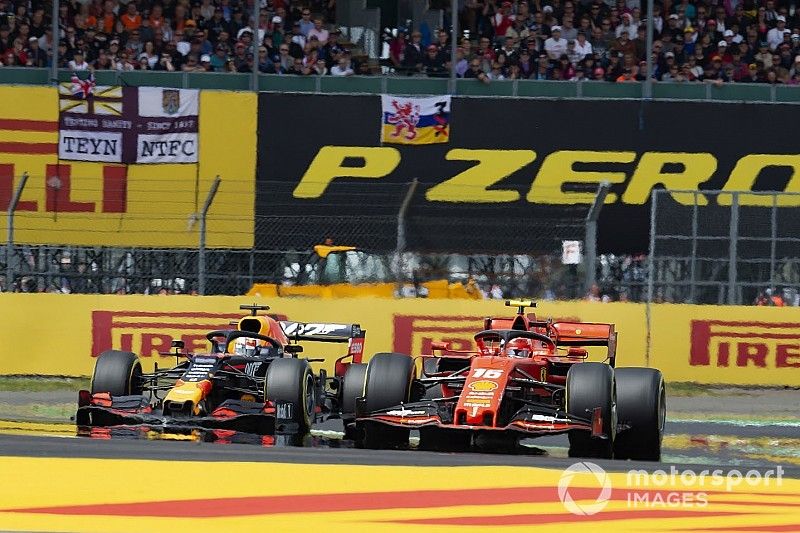 Charles Leclerc, Ferrari SF90,  Max Verstappen, Red Bull Racing RB15