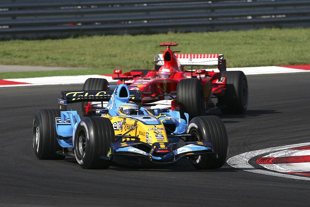 Fernando Alonso, Renault R26, Michael Schumacher, Ferrari 248 F1