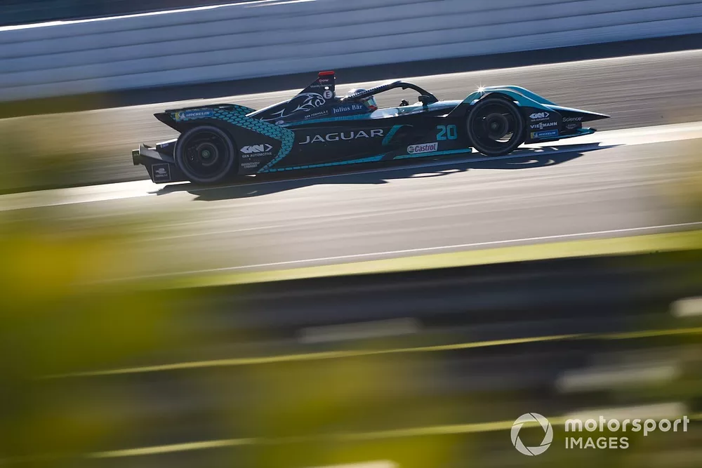 Mitch Evans, Panasonic Jaguar Racing, Jaguar I-Type 5