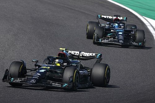 Hamilton met vraagtekens na DRS-verzoek om Russell te helpen: "Had geen zin"