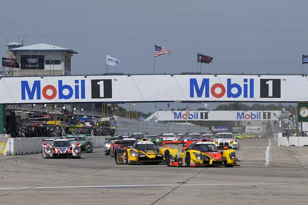 #30 Jr III Racing Ligier JS P320: Ari Balogh, Garett Grist, Dakota Dickerson