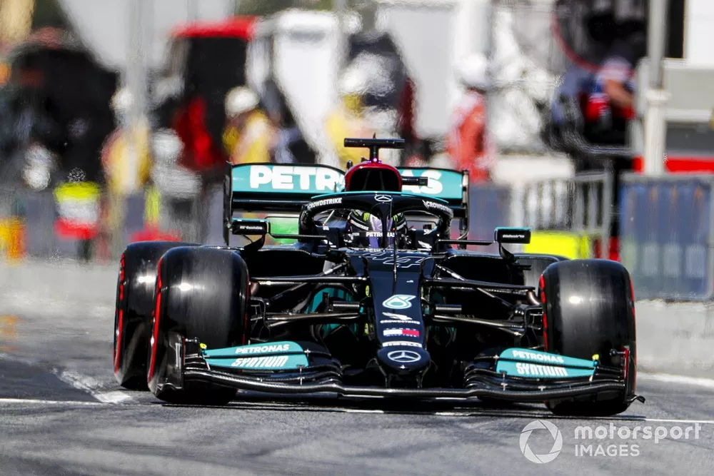 Lewis Hamilton, Mercedes W12