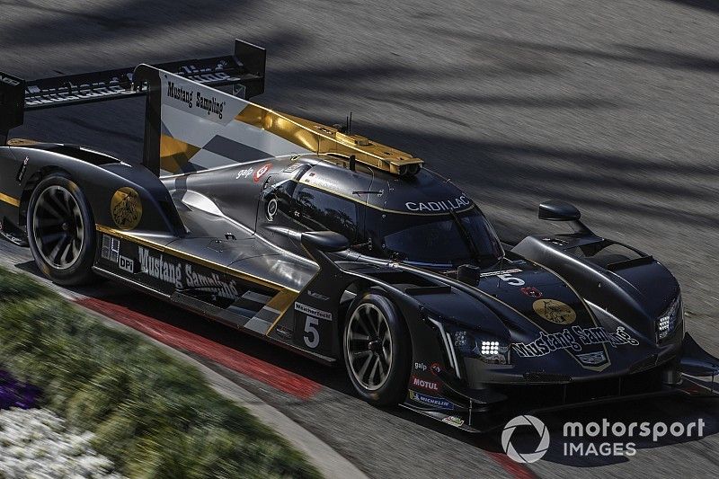 #5 Mustang Sampling Racing Cadillac DPi, DPi: Joao Barbosa, Filipe Albuquerque