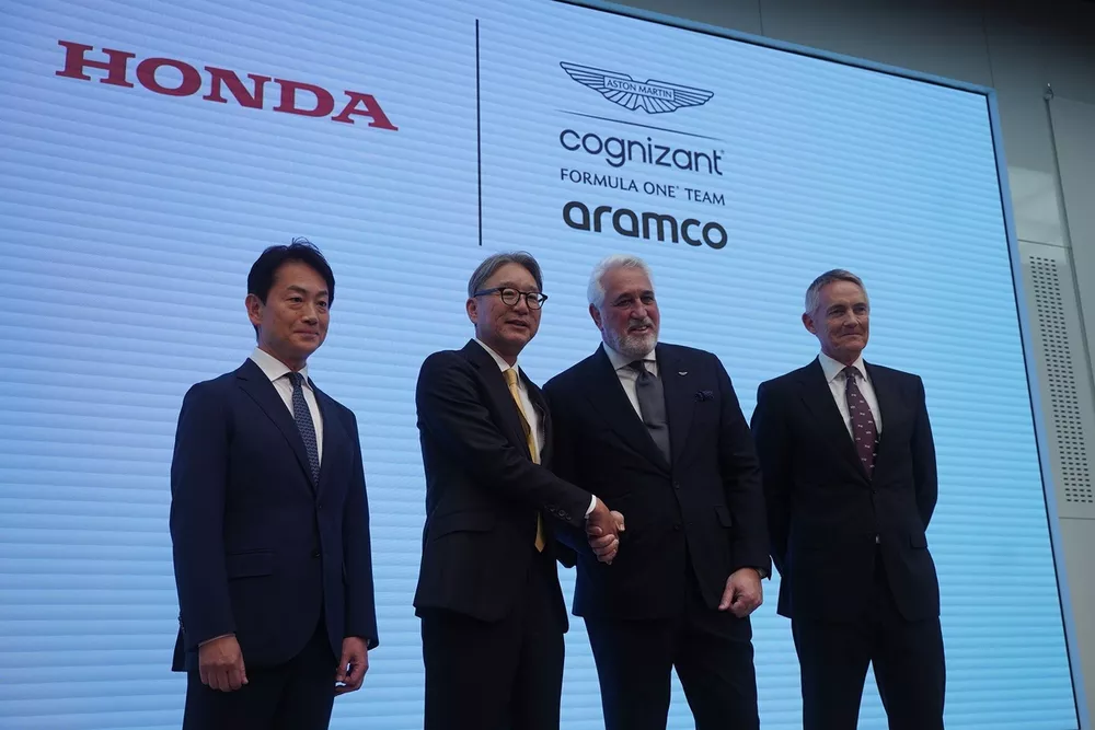 Lawrence Stroll,  Toshihiro Sanbe,,President and CEO Honda Motor,Koji Watanabe, President of Honda Racing Corporation,,Martin Whitmarsh