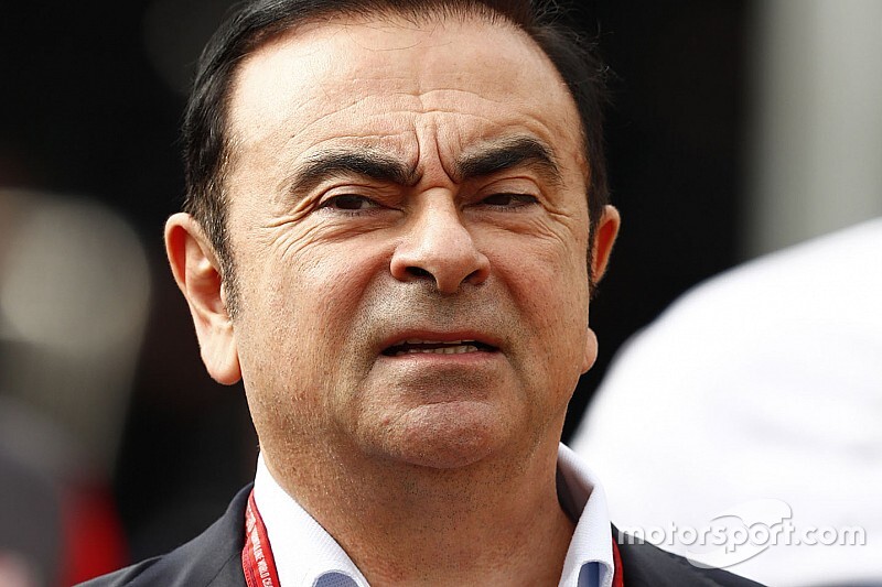 Renault: Ghosn (per ora) resta presidente e chiede a Nissan i dati dell'inchiesta