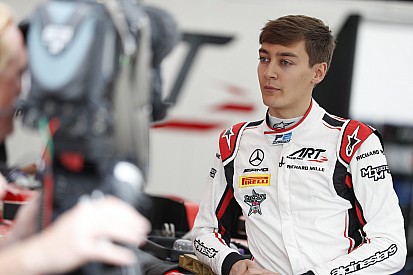 F2: Russell piste su şisesi attığı için ceza aldı