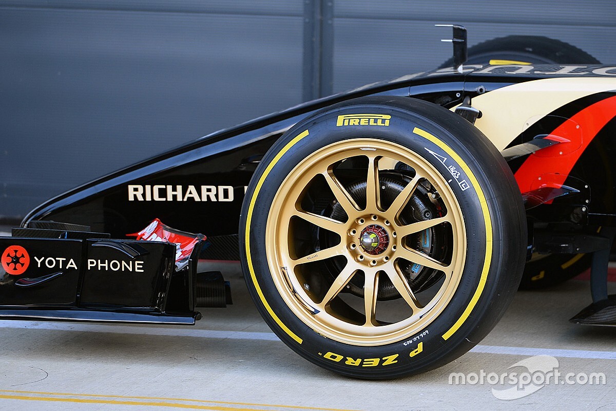 F1 bisa semakin kencang dengan pelek 18 inci - Pirelli