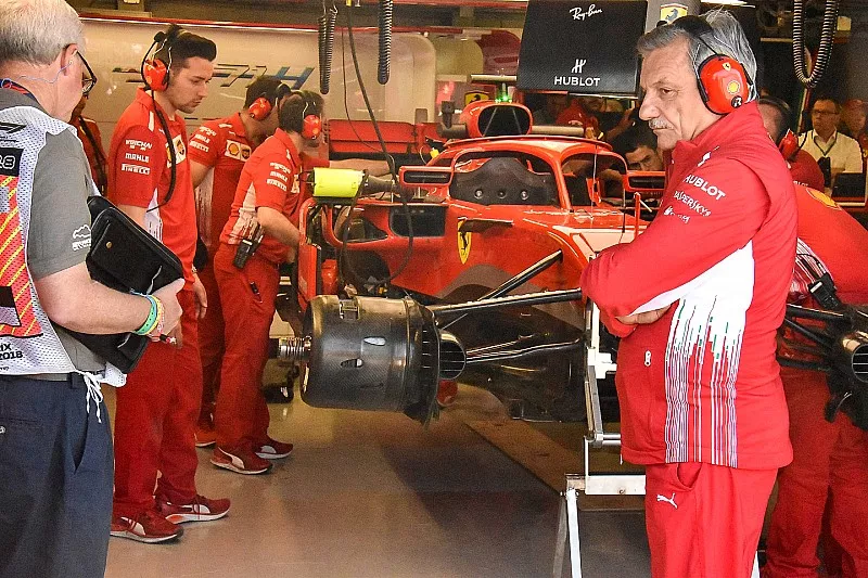 Bargeboard y cambio del fondo del Ferrari SF71H de Kimi Raikkonen
