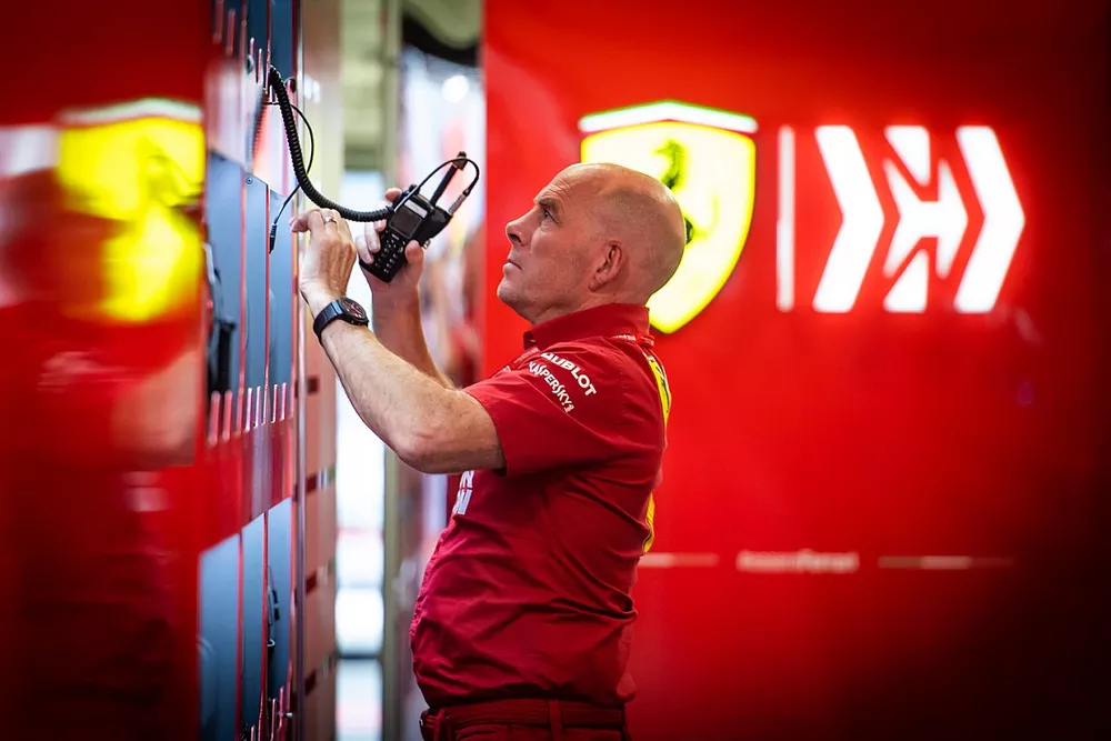 Jock Clear, ingegnere di pista, Ferrari