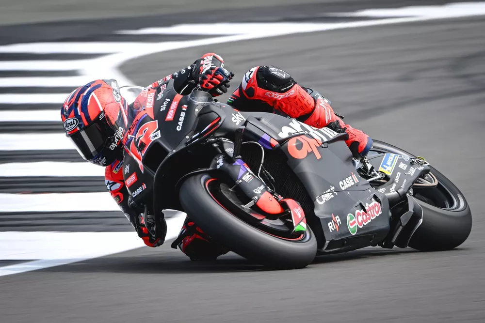 Maverick Vinales, Aprilia Racing Team