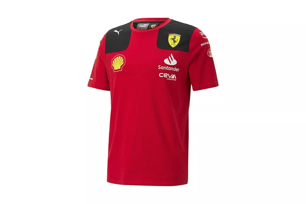 Abbigliamento Scuderia Ferrari 2023
