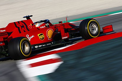 Vettel domina en el estreno de 2019 y Sainz acaba segundo con el McLaren