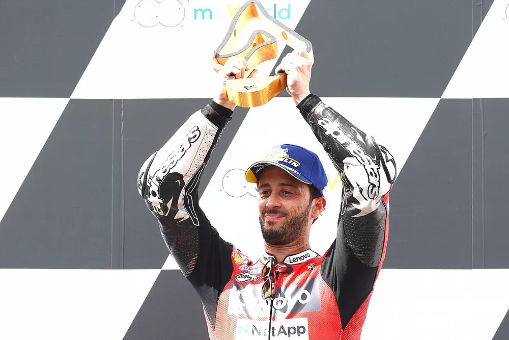 Podio: ganador Andrea Dovizioso, Ducati Team