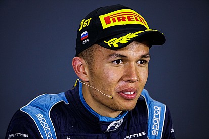 Alexander Albon è vicino ad approdare in F1 dal 2019 con Toro Rosso