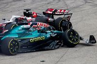 VÍDEO F1: Stroll é punido após batida em Ocon na sprint de Austin