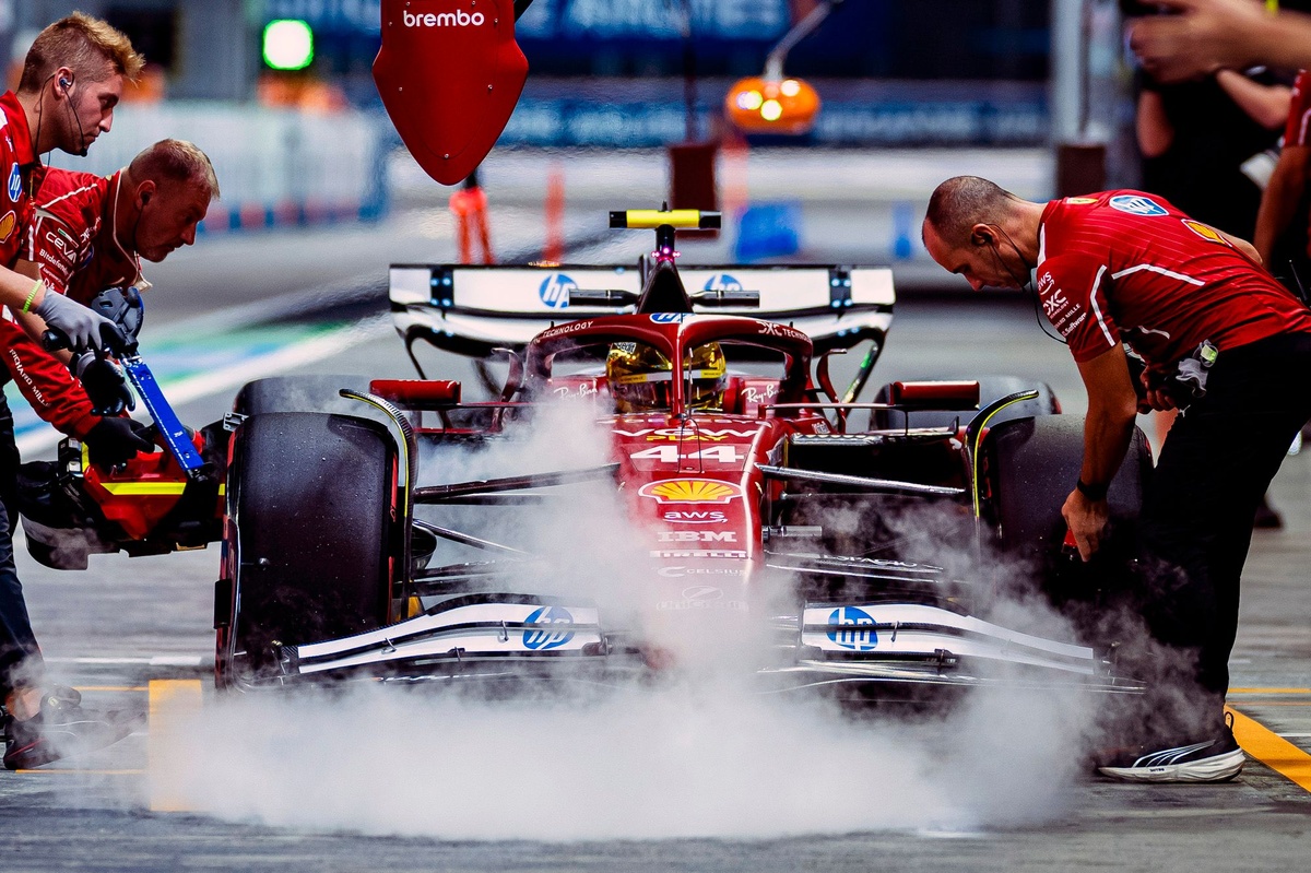 Fred Vasseur defends safety concern as Lewis Hamilton nurses failed brakes in Singapore GP