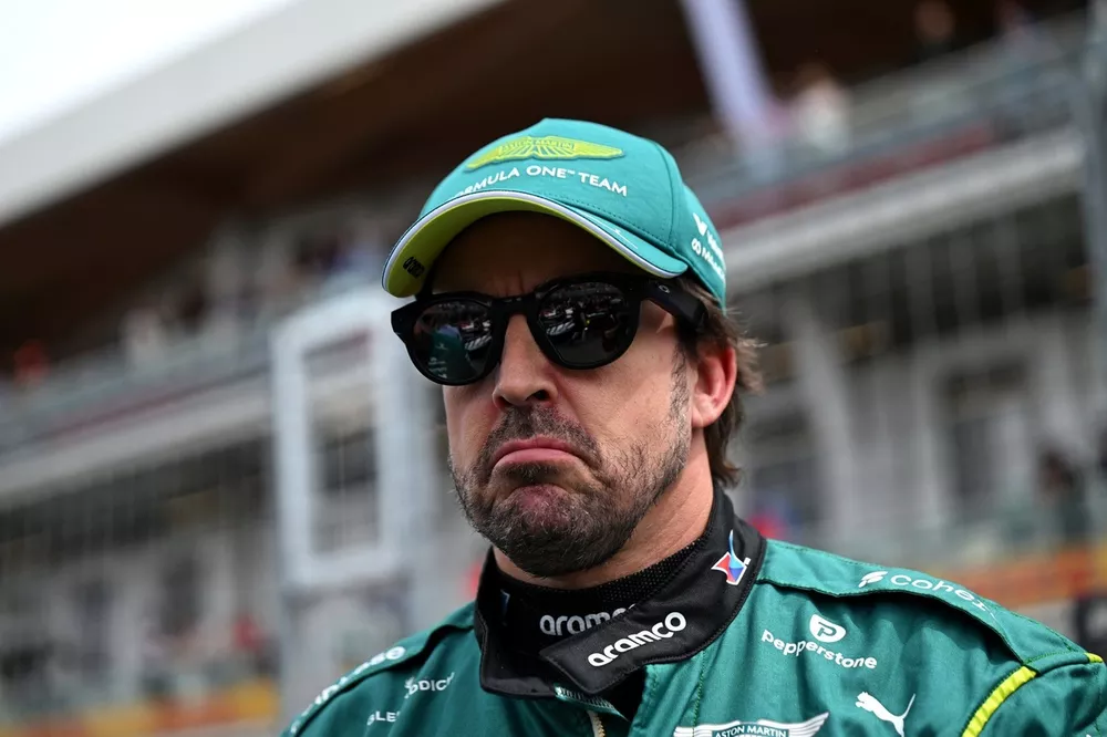 Alonso: L'era ibrida è costata alla F1 un decennio di corse pure