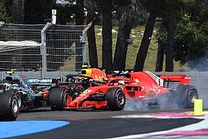 Vettel bela diri atas insiden tabrakan dengan Bottas
