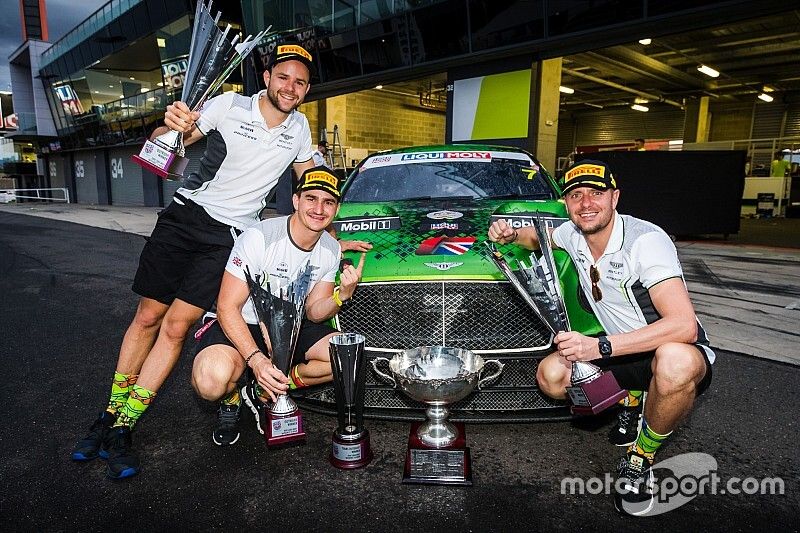 Winner #7 Bentley Team M-Sport Bentley Continental GT3: Jules Gounon, Maxime Soulet, Jordan Pepper