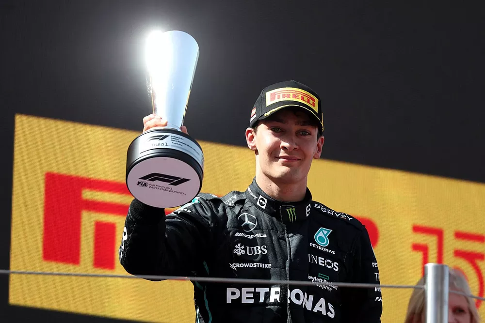 George Russell, Mercedes-AMG, , 3rd position, with his trophy 