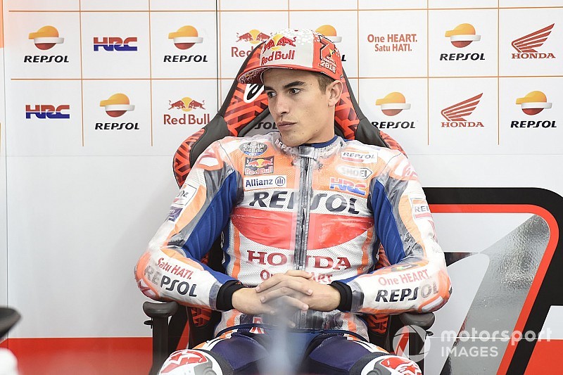 Marquez lakukan terapi bekam