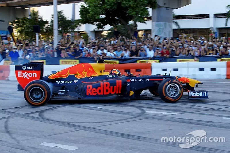 Patrick Friesacher, Red Bull Racing