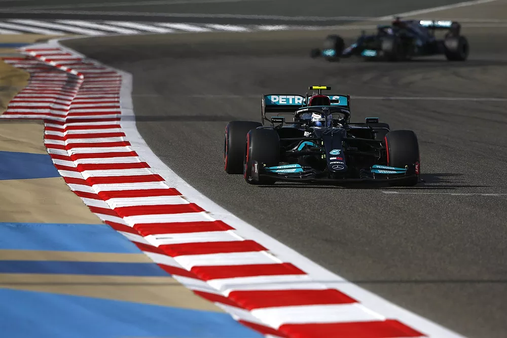 Valtteri Bottas, Mercedes W12, Sir Lewis Hamilton, Mercedes W12