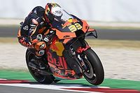 MotoGP: Binder vê chuva embaralhar ordem e vence corrida maluca na Áustria