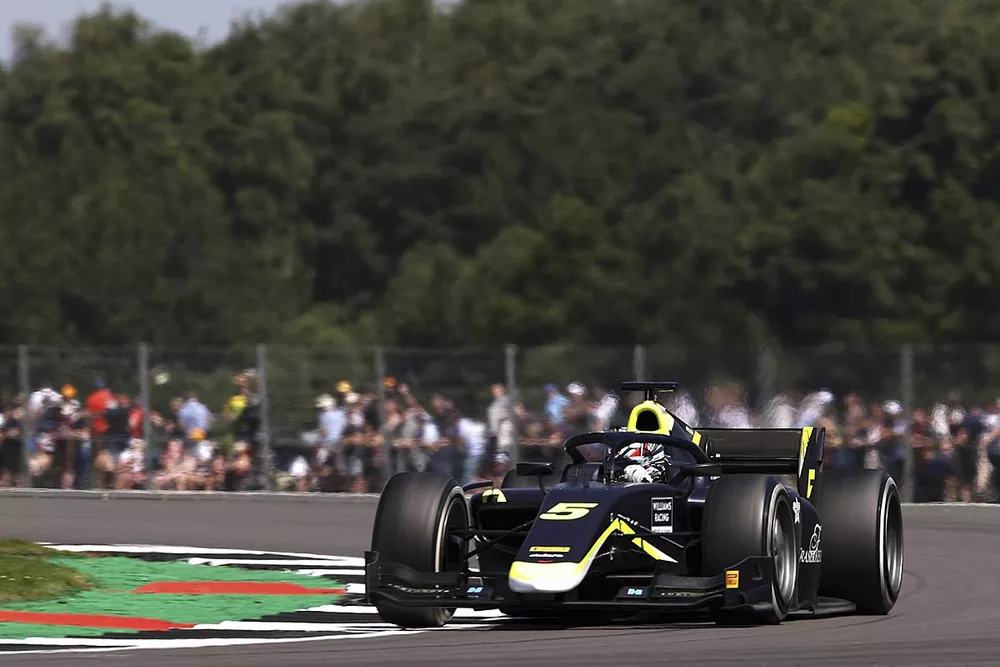 Dan Ticktum, Carlin