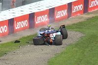 VIDEO: Accidente de Sargeant interrumpe la clasificación en Japón