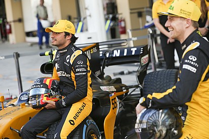 Carlos Sainz es optimista respecto a Hulkenberg: "vamos a crecer"