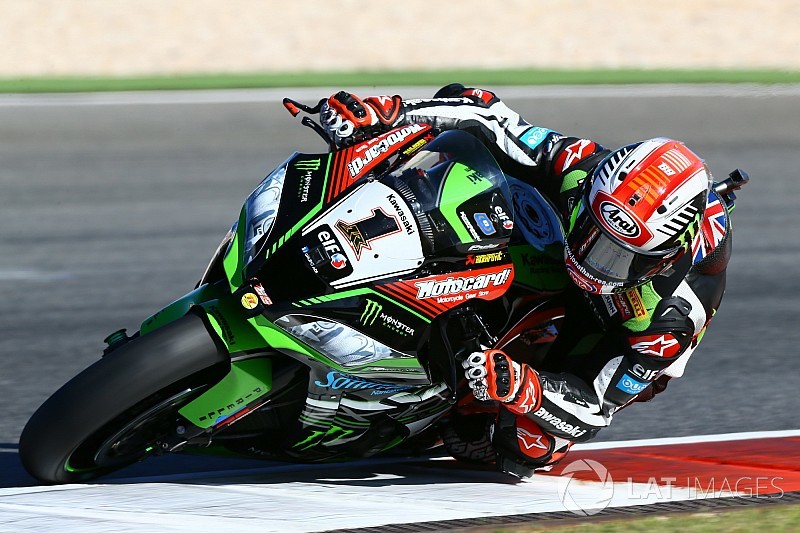 FP1 WorldSBK Perancis: Tampil dominan, Rea ungguli Camier