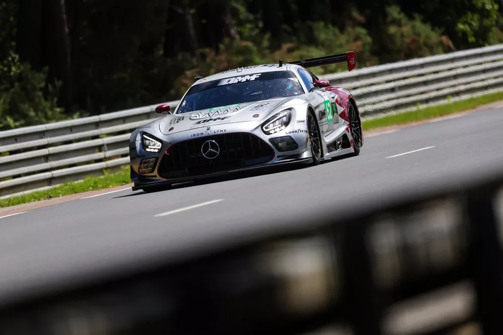 #62 Team Qatar by Iron Lynx Mercedes-AMG LMGT3: Abdulla Al-Khelaifi, Julian Hanses, Giuliano Alesi