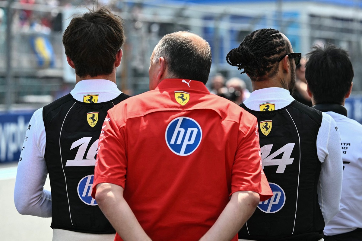 Vasseur demande à Hamilton et Leclerc d'assumer leur part dans la protection de Ferrari