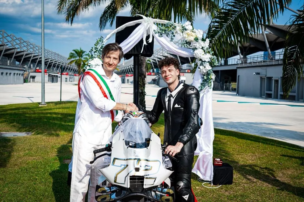 Marco Bezzecchi, Aprilia