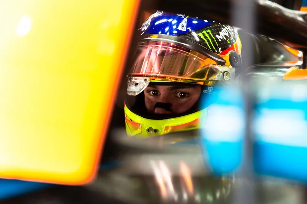 Leonardo Fornaroli, McLaren