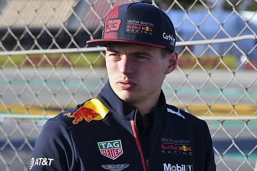 Una falla en la PC detiene la racha de Verstappen en Esports