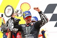 Viñales domina 'corrida maluca' e vence GP da Malásia