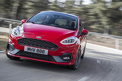 Nuova Ford Fiesta ST, 200 CV per le strade del Rally di Sardegna