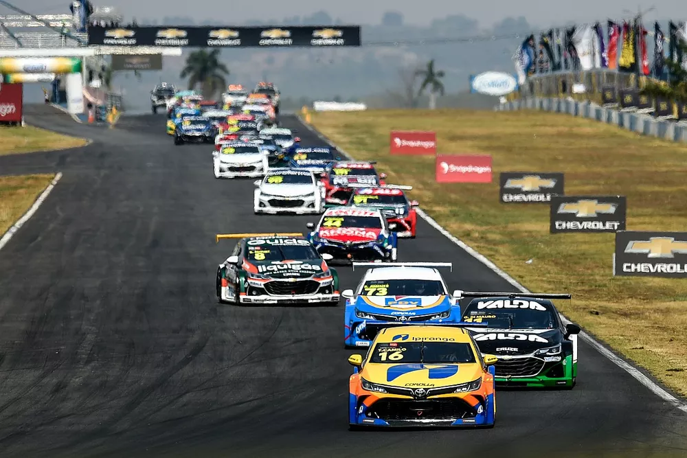 Stock Car em Goi&acirc;nia