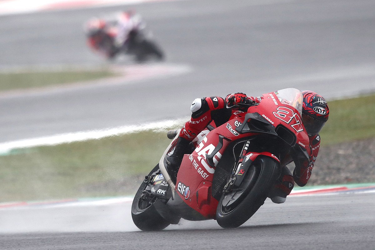 あの頃のフェルナンデス tejstd2s-16v.jpg