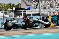 Mercedes responde a Hamilton por no ir a pits en el safety car