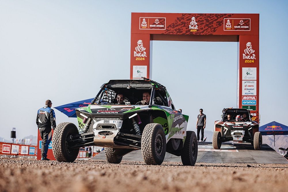 #302 EnergyLandia Rally Team MCE-5 Taurus T3 Max: Eryk Goczał, Oriol Mena