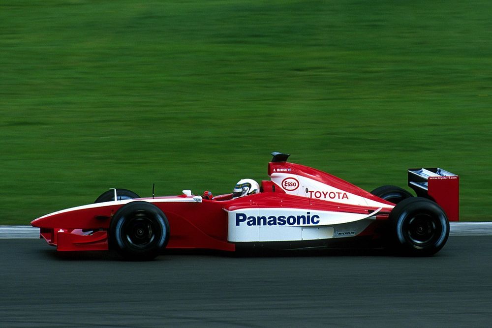 Allan McNish, Toyota TF102